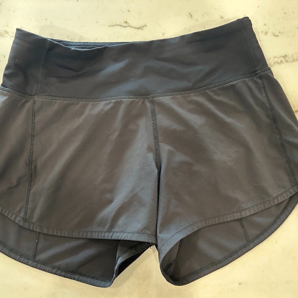 Lululemon Speed Up shorts
